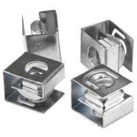 StarTech Server Rack Screws and Clip Nuts - 10-32 - 50 Pack