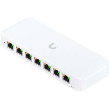 Ubiquiti Networks Ultra 210W 8-Port Gigabit PoE+ Compliant Managed Network Switch